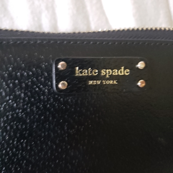 Kate Spade Wallet - Picture 2 of 3